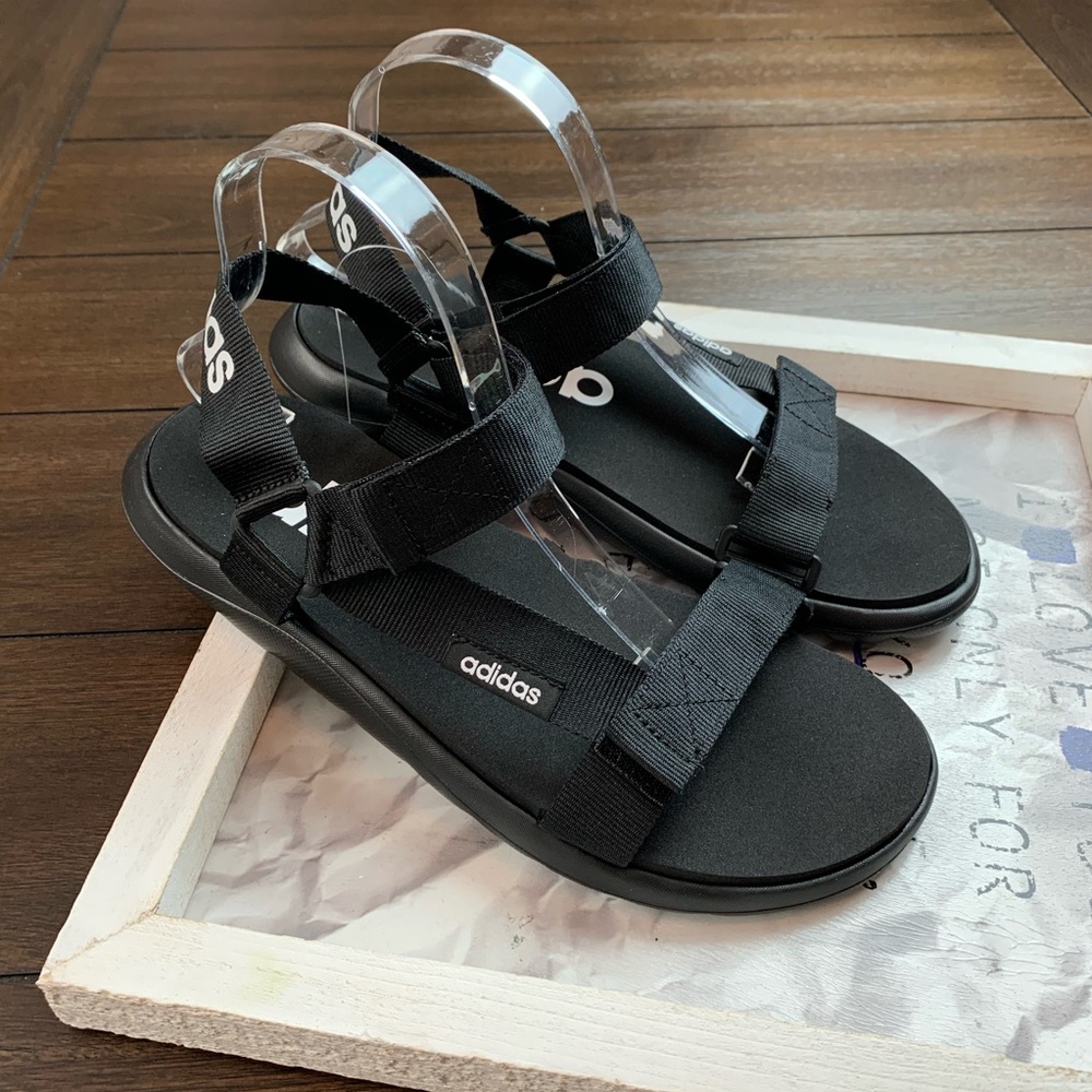 ADIDAS Comfort Strap Sandal Unisex Black 8…